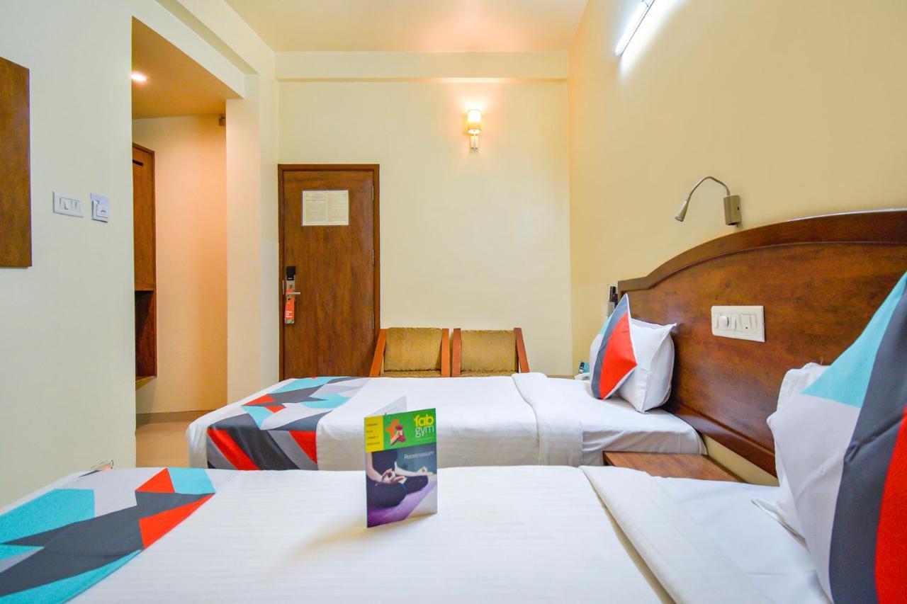 Hotel Ashiyana Pune Exterior foto